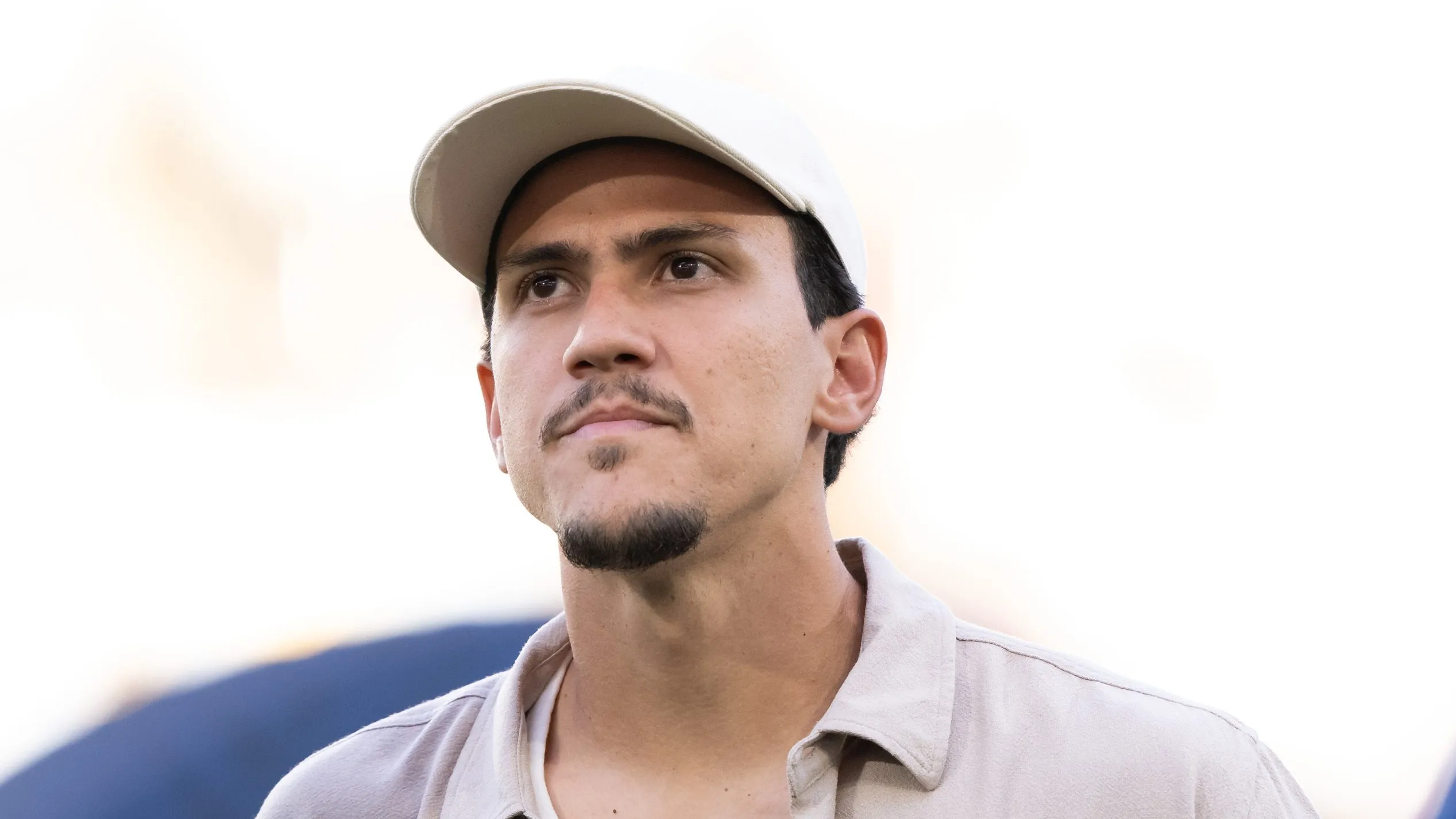 Foto: Jorge Rodrigues/AGIF – Pedro vai para o banco de reservas no Flamengo.