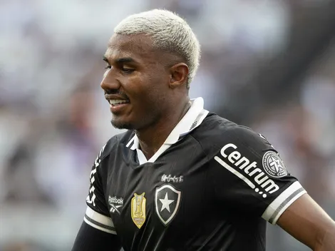 Vasco oficializa interesse por Cuiabano