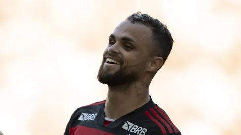 Michael tem contrato até 2028 no Flamengo.