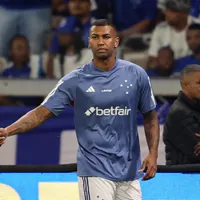 Cruzeiro segue no aguardo para negociar Walace na atual janela
