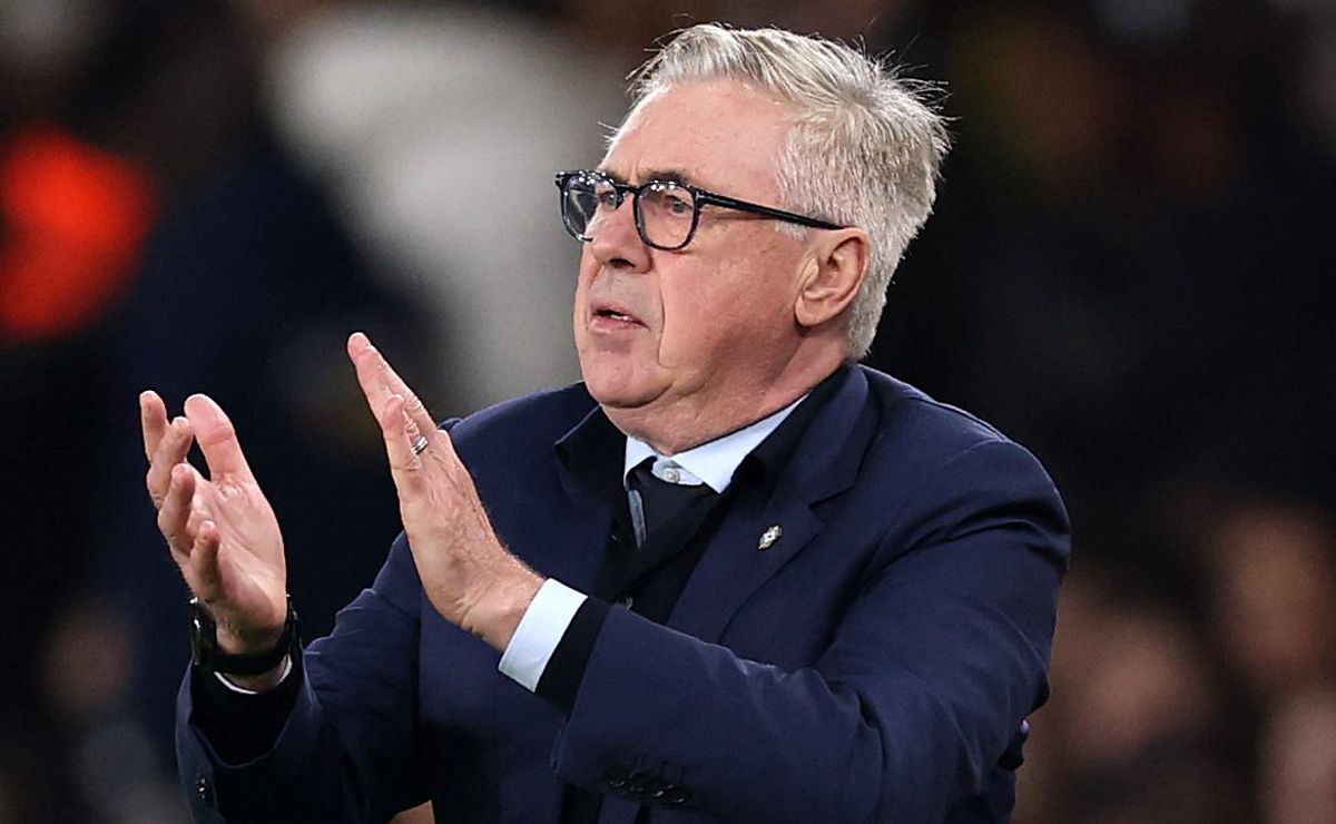 Douglas Santos volta ao radar da Seleção Brasileira após recuperação e retomada no Zenit