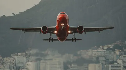 Avião do Flamengo gerado por IA