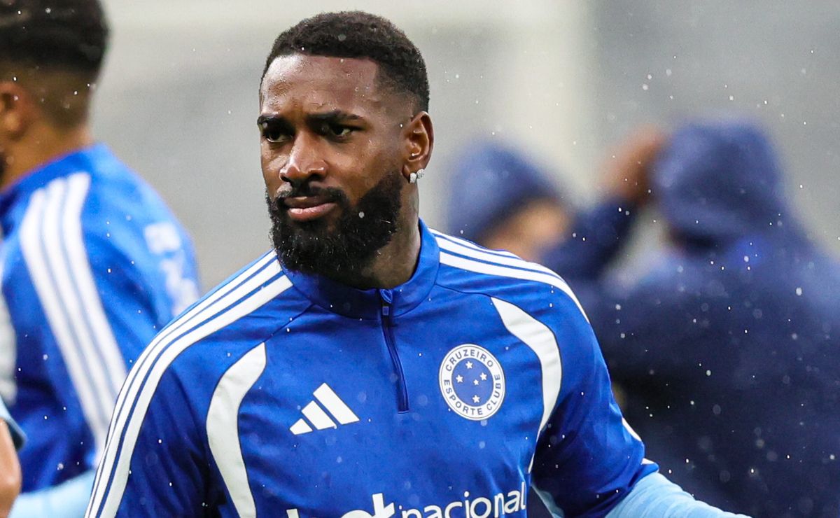 Gerson troca número da camisa no Cruzeiro e usará a 11 após dois jogos com a 97