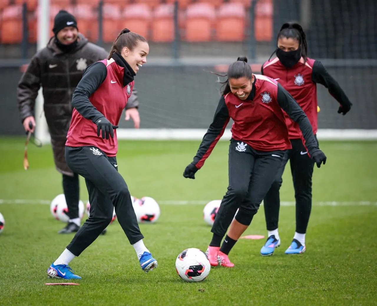 Brabas treinam em Londres. Foto: Rodrigo Gazzanel/Ag. Corinthians