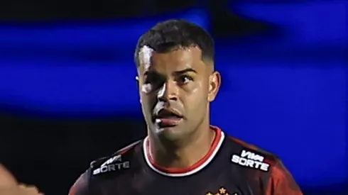 Alisson, meio-campista do São Paulo