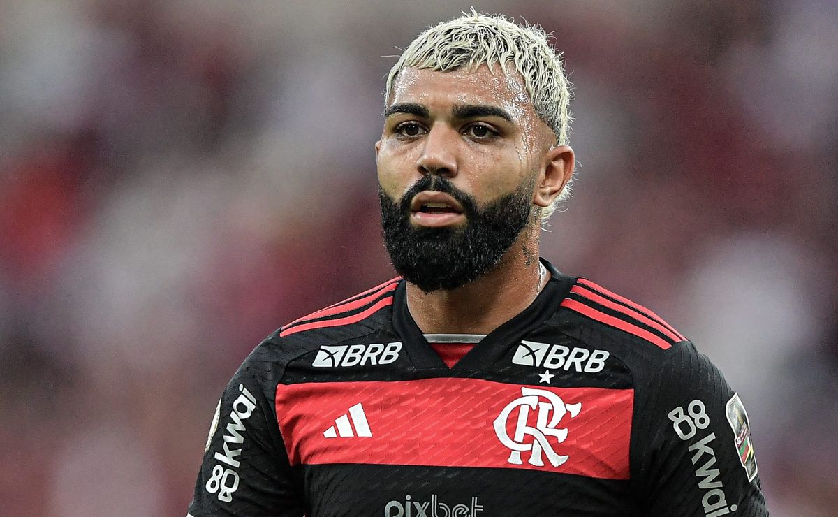 Gabigol cita Filipe Luís e revela mágoa de algumas pessoas no Flamengo ao falar sobre sua saída