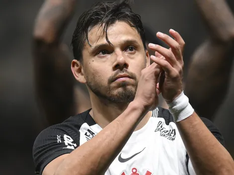 Romero é anunciado pelo Boca Juniors e Fiel repercute