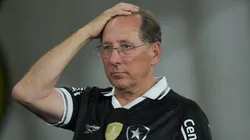 Textor fica por um fio de perder o controle do Botafogo após ação da Ares