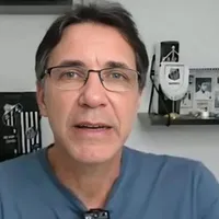 Após contratar Rony, Vagner Frederico crava Santos perto de atacante