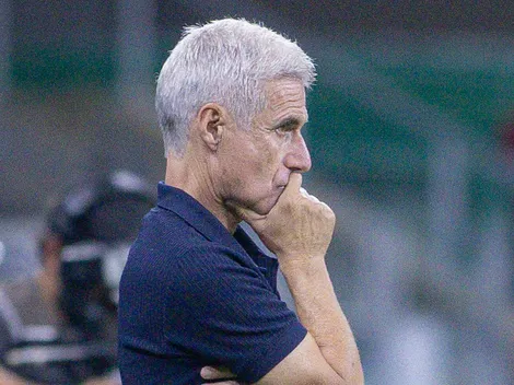 Luis Castro prepara mudança ofensiva no Grêmio para o Brasileiro