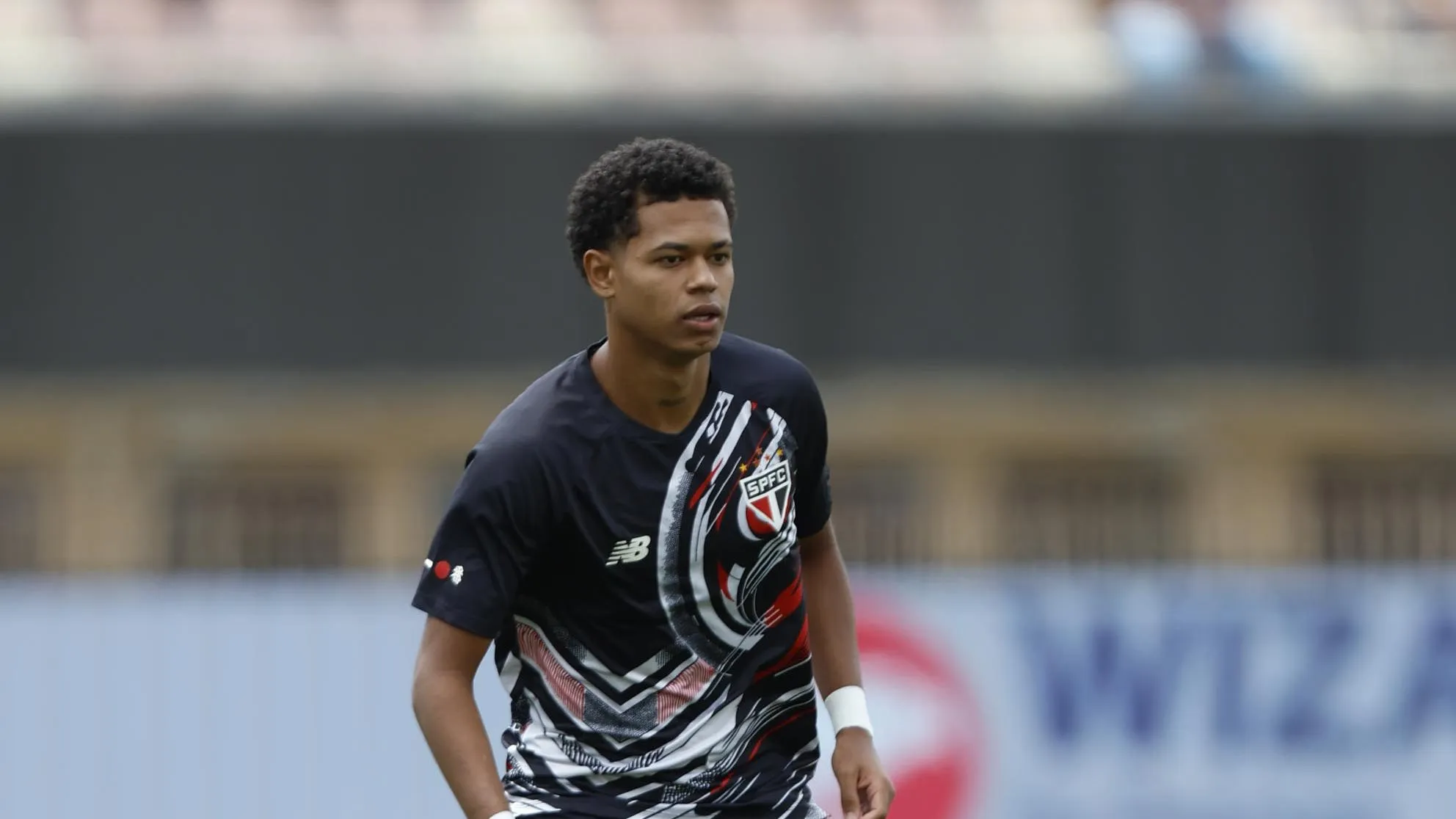 Paulinho em ação na copinha – Foto: Miguel Schincariol / São Paulo FC