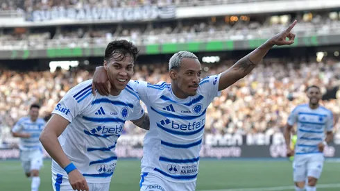 Kaio Jorge e Matheus comemorando gol marcado diante do Fogão, ano passado