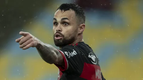 Michael não vai jogar no Santos.