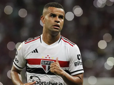 Permanência de Alisson no SPFC depende do futuro de Crespo