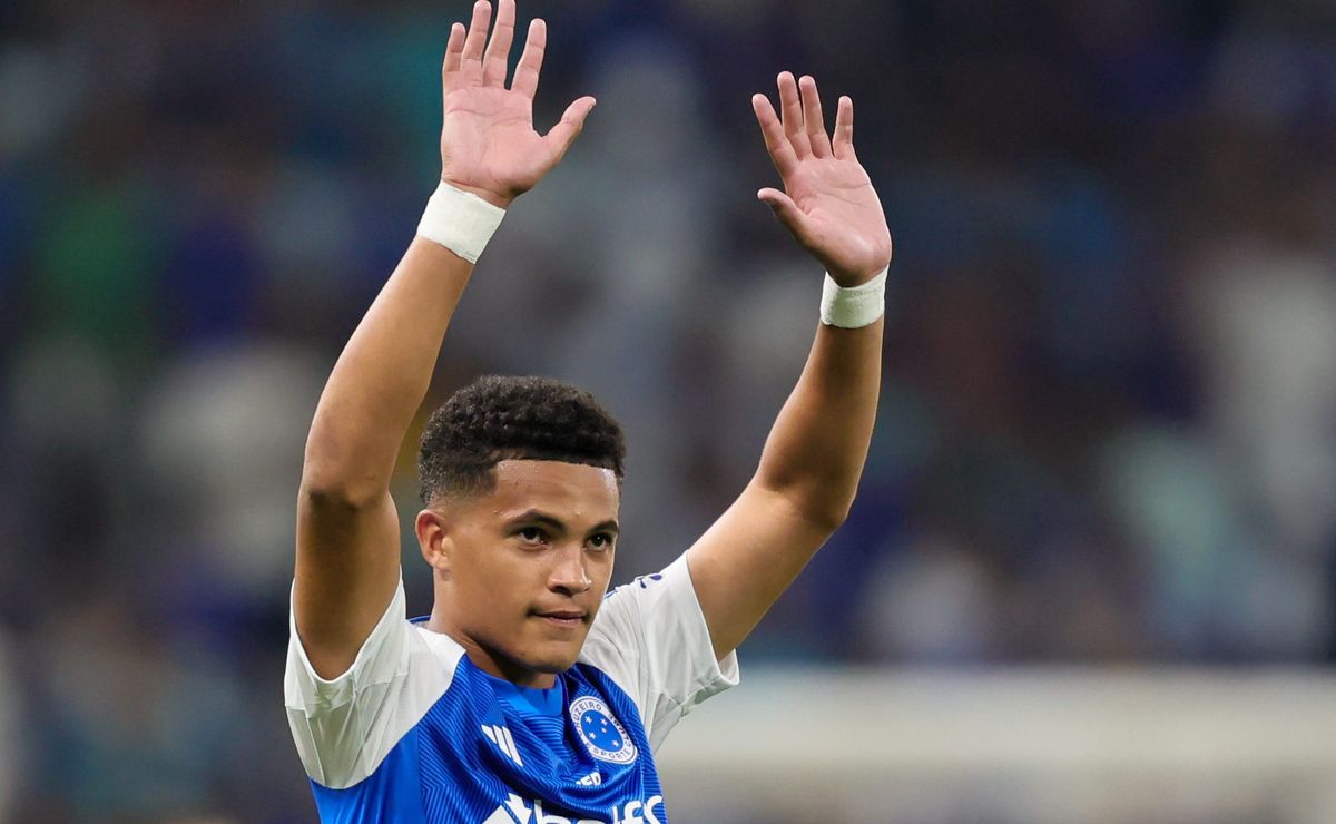 Cruzeiro busca por lateral-esquerdo após venda milionária de Kauã Prates