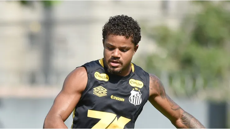 Kevyson deixa o Peixe por empréstimo.