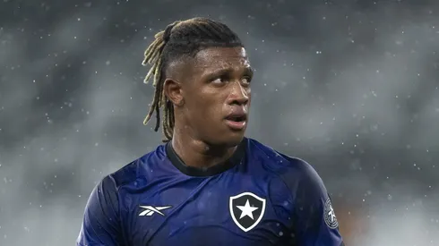 RJ – RIO DE JANEIRO – 24/01/2026 – CARIOCA 2026, BOTAFOGO X BANGU – Danilo jogador do Botafogo durante partida contra o Bangu no estadio Engenhao pelo campeonato Carioca 2026. Foto: Jorge Rodrigues/AGIF