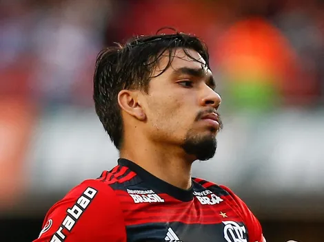 Flamengo descarta Danilo após fechar com Paquetá