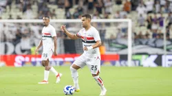 CE - FORTALEZA - 26/04/2025 - BRASILEIRO A 2025, CEARA X SAO PAULO - alisson jogador do Sao Paulo durante partida contra o Ceara no estadio Arena Castelao pelo campeonato Brasileiro A 2025. Foto: Baggio Rodrigues/AGIF