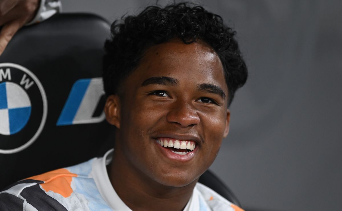 Chelsea-ING prepara oferta de R$ 501,8 milhões e Palmeiras tem porcentagem sobre venda de Endrick