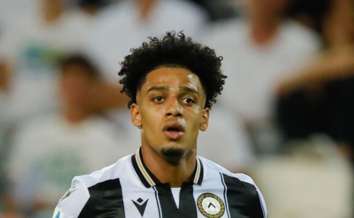 Brenner escolhe o Vasco, fecha contrato longo e aponta peso do projeto na decisão