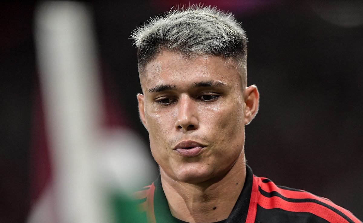 Clube do México quer comprar Luiz Araújo e Flamengo pode perder atacante para o exterior
