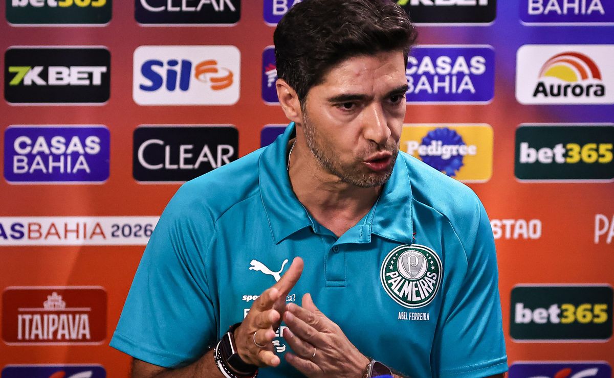 Palmeiras esbarra no mercado, falha em três alvos e segue sem zagueiro pedido por Abel Ferreira