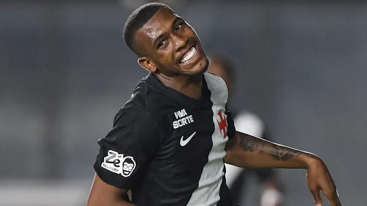 Rayan foi anunciado pelo Bournemouth, da Inglaterra