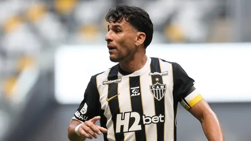 Zagueiro teve altos e baixos – Foto: Gilson Lobo/AGIF.