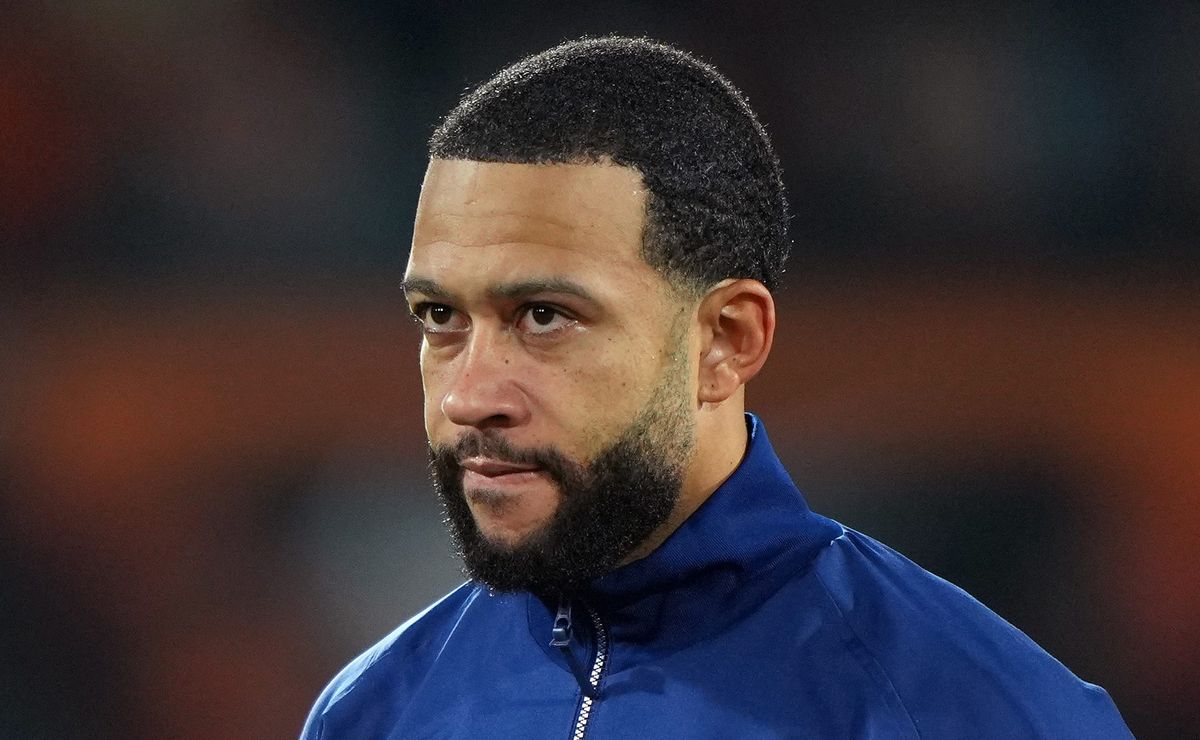 Saída de Memphis Depay do Corinthians para a Arábia Saudita tem novidade e Timão busca parceiro para renovação