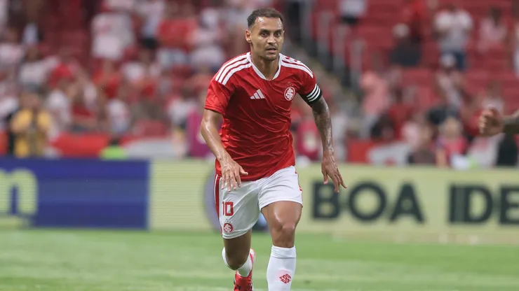Alan Patrick, meia-atacante do Internacional em partida pelo campeonato brasileiro (Ricardo Duarte / Internacional)
