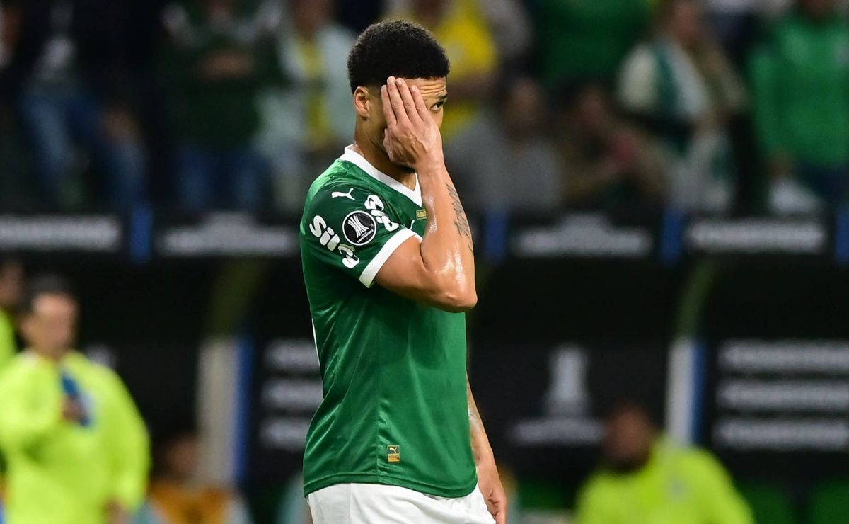 Murilo fura em cruzamento e Carlos Miguel toma ‘peru’ em estreia do Palmeiras no Brasileiro