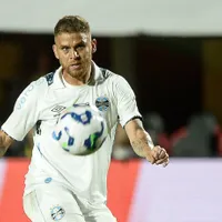 Cuellar se sente em dívida no Grêmio