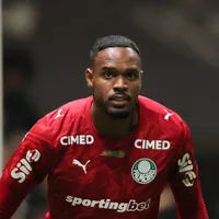 Carlos Miguel sofre cobranças da torcida do Palmeiras após falha grave contra o Atlético-MG