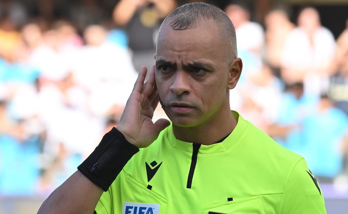 PC Oliveira vê erro grave de Wilton Pereira em São Paulo x Flamengo: “O Arrascaeta é desequilibrado”