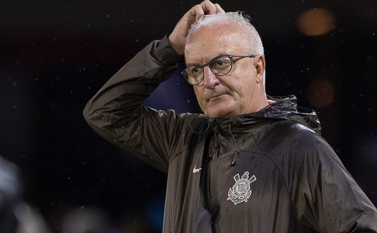 Dorival Júnior revela repetição de erro do ano passado e detalha preocupação para sequência da temporada