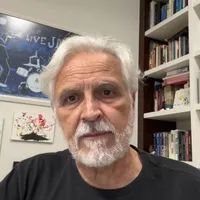 Sormani elege Renato Gaúcho como substituto ideal de Vojvoda no Santos