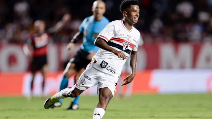 SP - SAO PAULO - 28/01/2026 - BRASILEIRO A 2026, SAO PAULO X FLAMENGO - Marcos Antonio jogador do Sao Paulo durante partida contra o Flamengo no estadio Morumbi pelo campeonato Brasileiro A 2026. Foto: Marcello Zambrana/AGIF