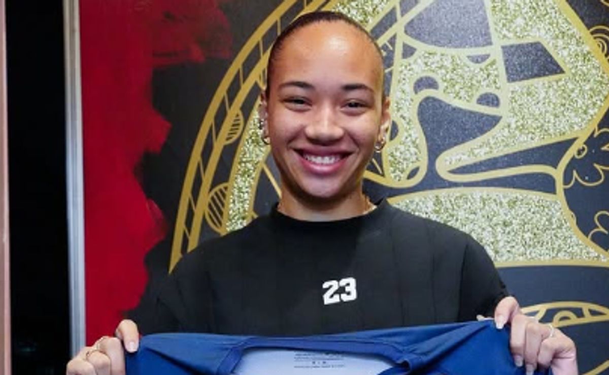 Pachuca anuncia contratação da atacante Aline Gomes, primeira brasileira da história do clube