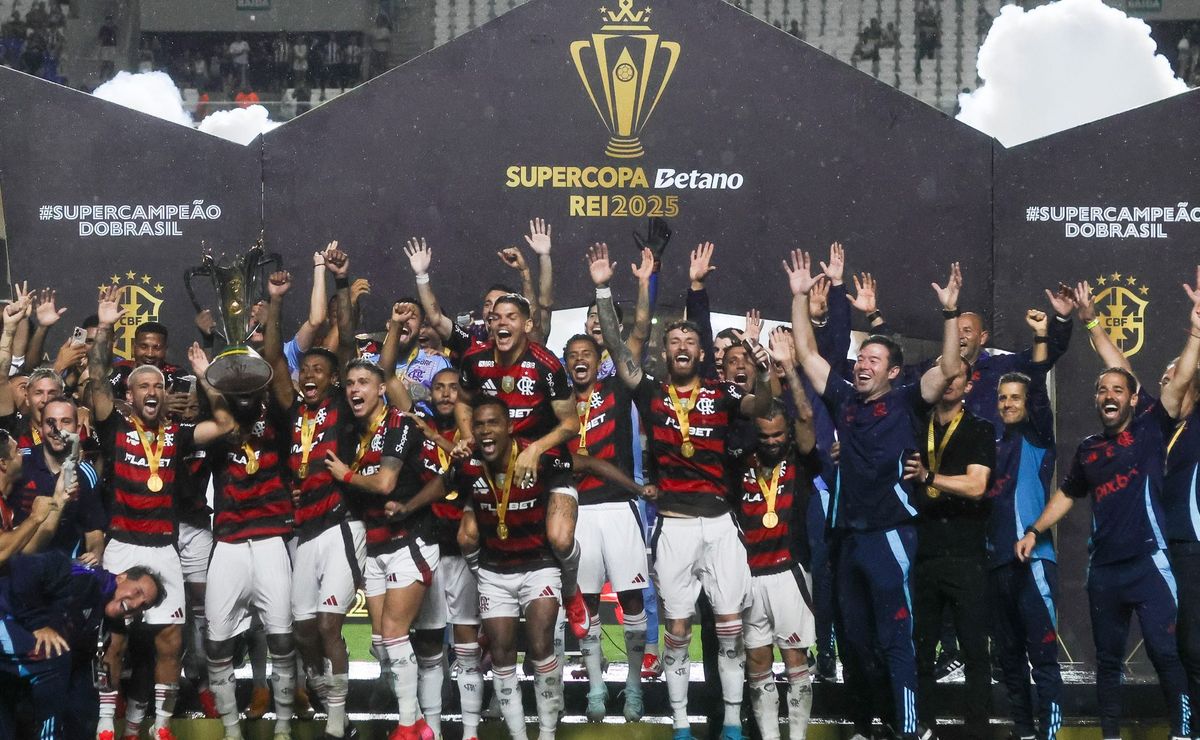 Flamengo coloca último lote à venda para Supercopa contra o Corinthians e clima é de decisão total