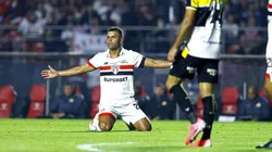 Às vésperas da Supercopa, Paquetá e Alisson expõem realidades opostas de Flamengo e Corinthians - Marco MiateloAGIF