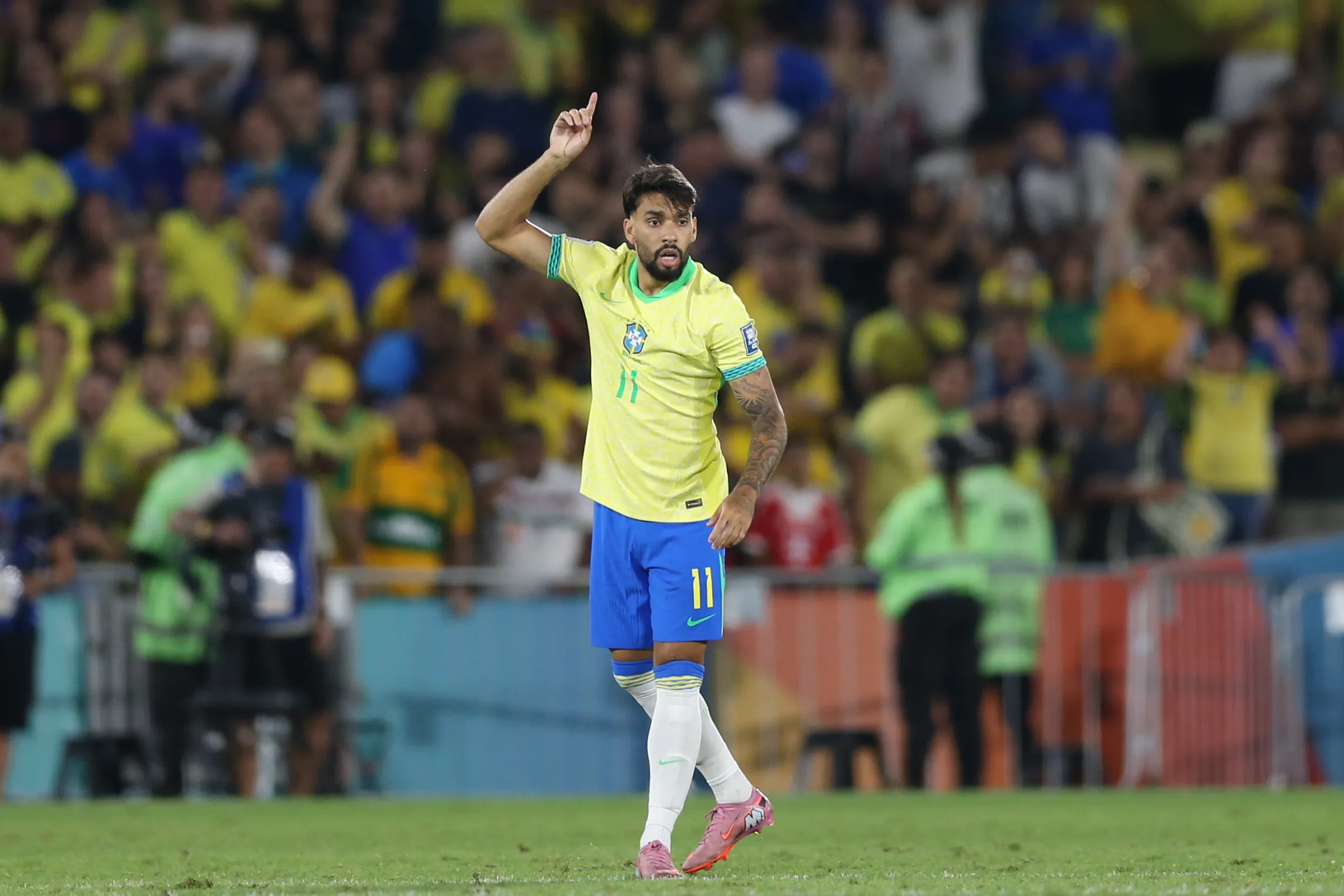 RJ – RIO DE JANEIRO – 04/09/2025 – ELIMINATORIAS COPA DO MUNDO 2026, BRASIL X CHILE – Lucas Paqueta jogador do Brasil comemora seu gol durante a partida contra o Chile no Maracana no Rio de Janeiro (RJ), pelas Eliminatorias da Copa do Mundo 2026. Foto: Marlon Costa/AGIF