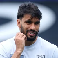 Paquetá dá declaração emocionante na chegada ao Rio de Janeiro