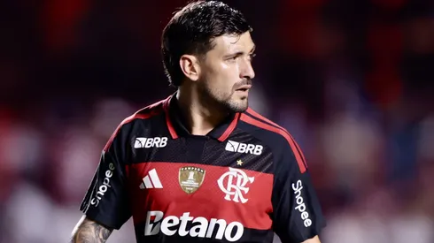 Meio-campista deu a sua opinião – Foto: Marcello Zambrana/AGIF.