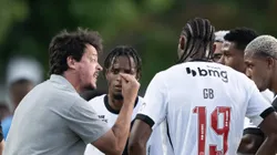 Fernando Diniz define time titular do Vascão.