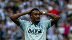 - Edenílson sofre críticas dos torcedores gremistas