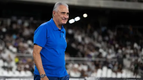 RJ – RIO DE JANEIRO – 29/01/2026 – BRASILEIRO A 2026, BOTAFOGO X CRUZEIRO – Tite tecnico do Cruzeiro durante partida contra o Botafogo no estadio Engenhao pelo campeonato Brasileiro A 2026. Foto: Jorge Rodrigues/AGIF