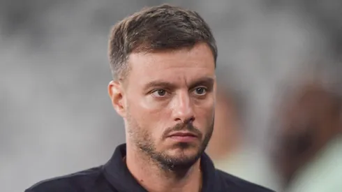 RJ – RIO DE JANEIRO – 29/01/2026 – BRASILEIRO A 2026, BOTAFOGO X CRUZEIRO – Martin Anselmi tecnico do Botafogo durante partida contra o Cruzeiro no estadio Engenhao pelo campeonato Brasileiro A 2026. Foto: Thiago Ribeiro/AGIF