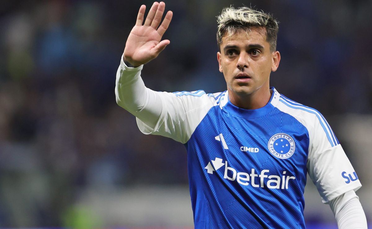 Fagner ‘lidera’ atuação para ser esquecida em goleada do Botafogo contra o Cruzeiro pelo Brasileirão