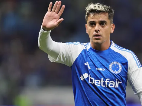 Fagner 'lidera' atuação para ser esquecida em goleada do Botafogo contra o Cruzeiro